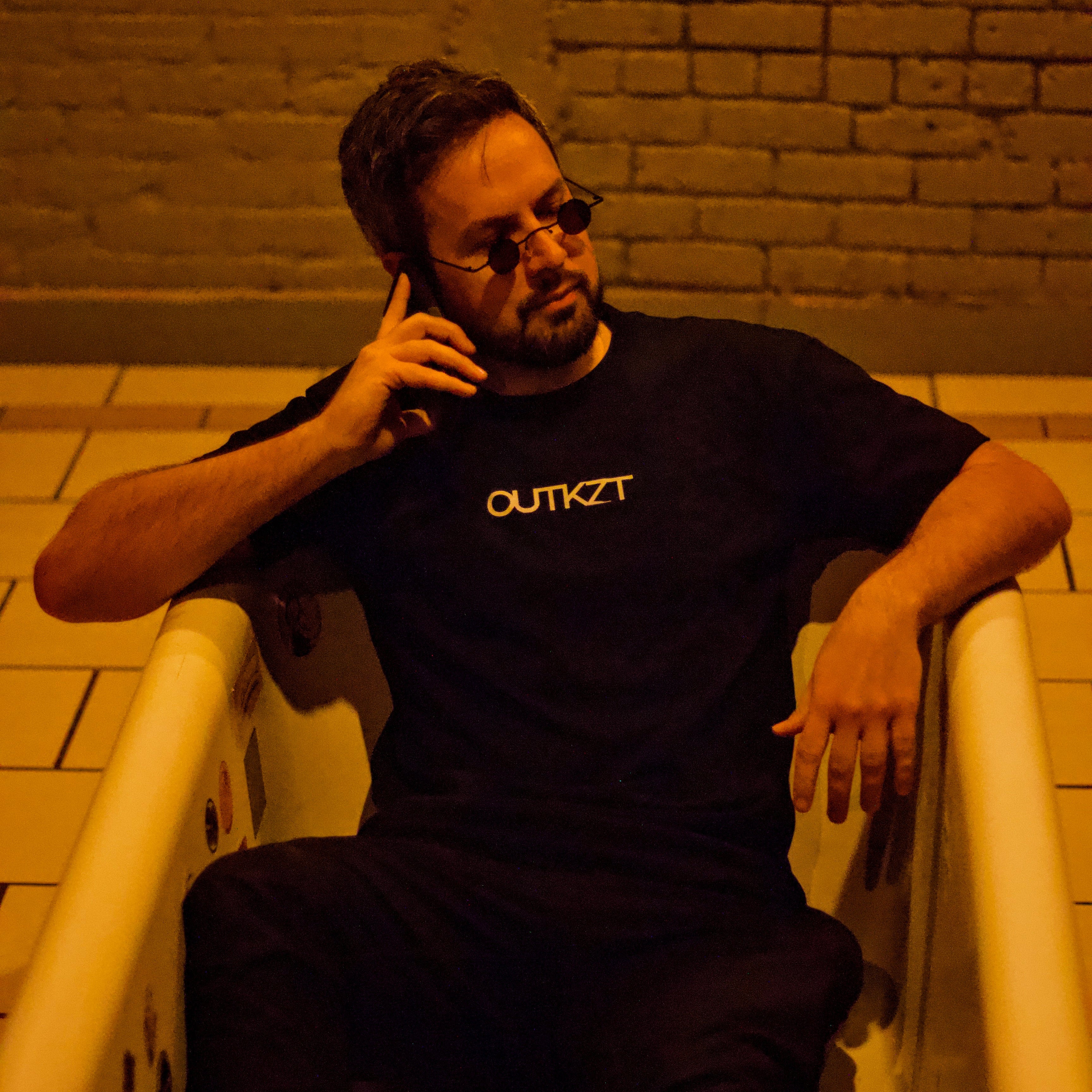 OUTKZT - Oversized Drop Shoulder T-Shirt